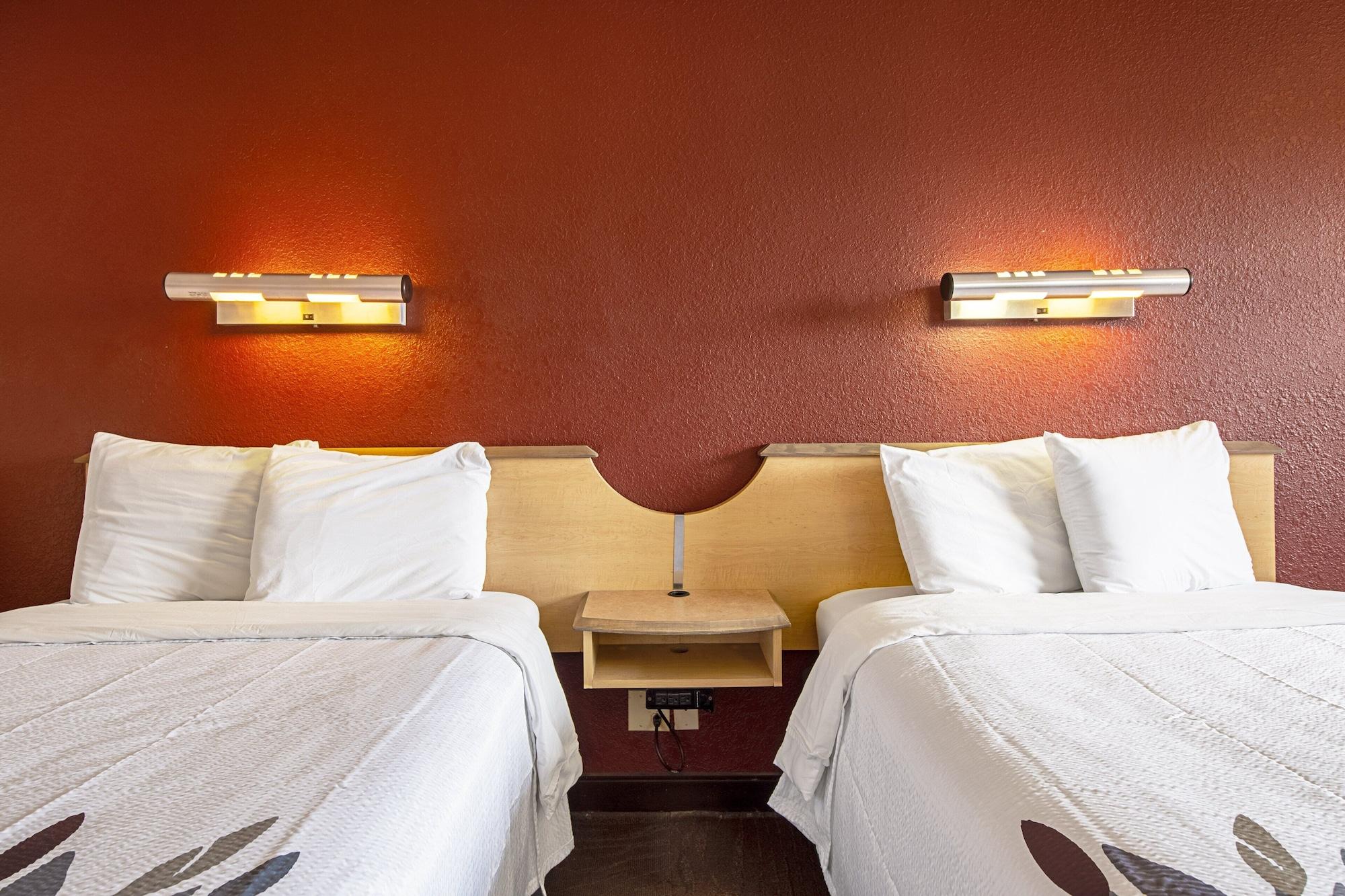 Red Roof Inn North Charleston Coliseum Екстериор снимка